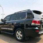 rental mobil lexus