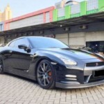 rental mobil nissan gtr