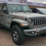 rental mobil rubicon